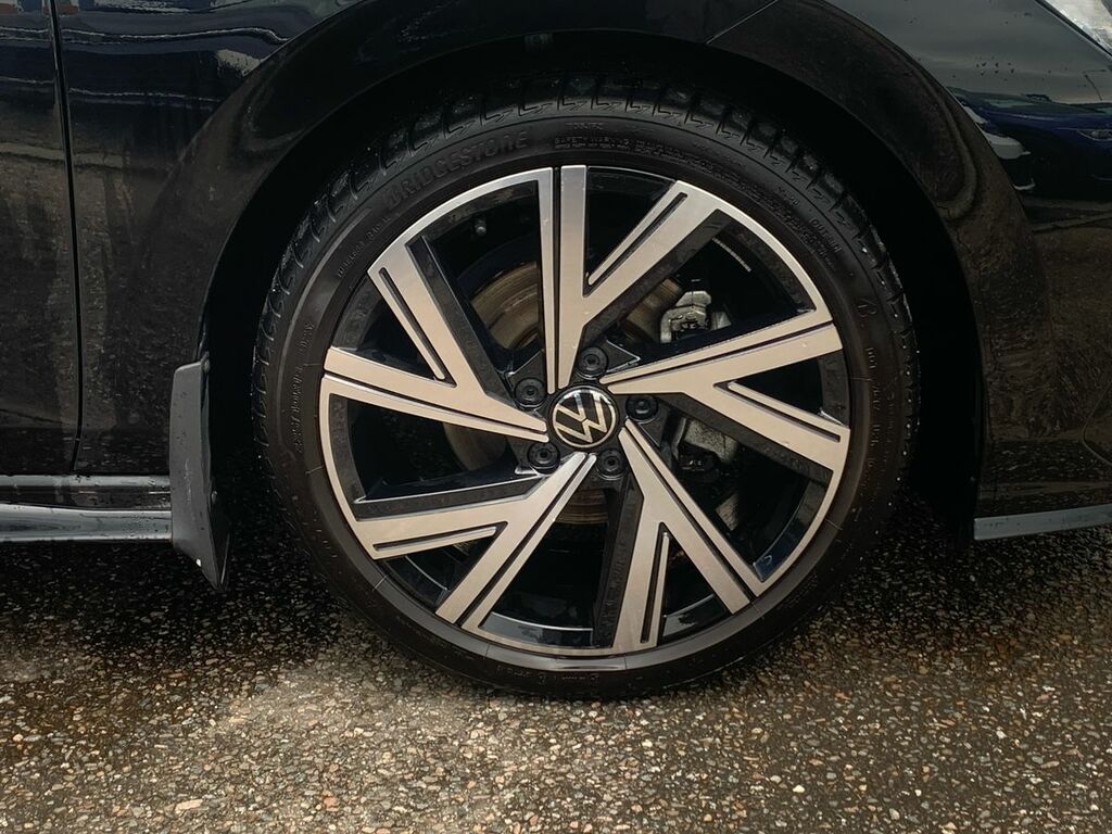 Volkswagen Golf 1.5 Etsi 150 R-line Dsg Black #5