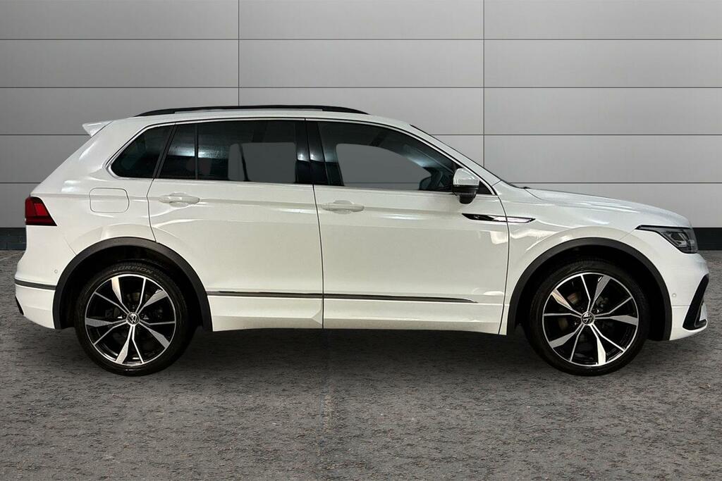 Volkswagen Tiguan 1.5 Tsi 150 R-line Dsg White #4