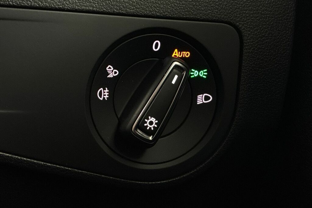 Volkswagen Tiguan 1.5L Life Grey #28