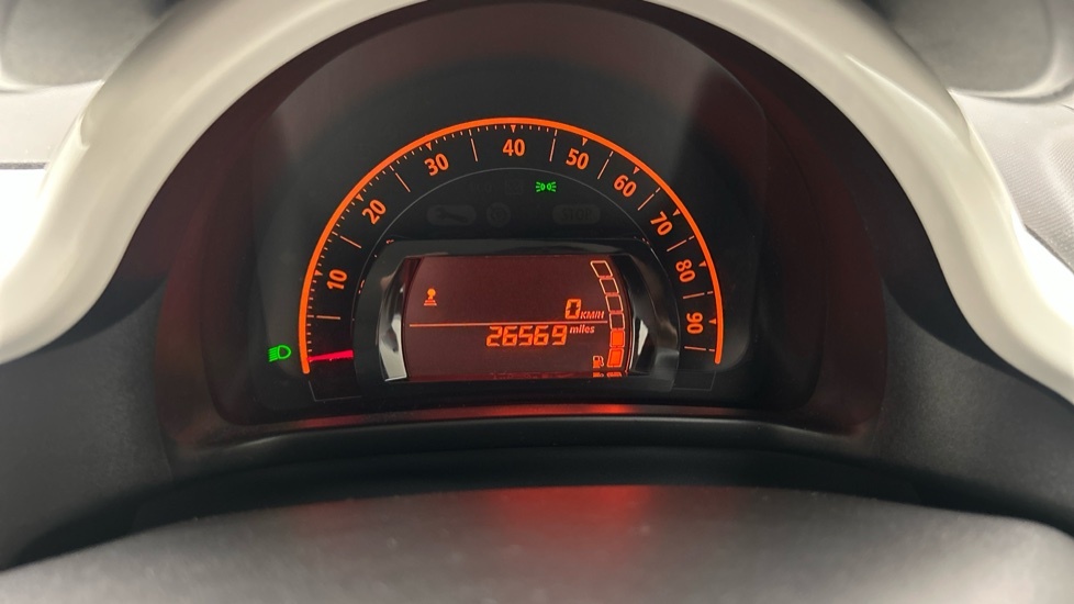 Renault Twingo Hatchback Black #9