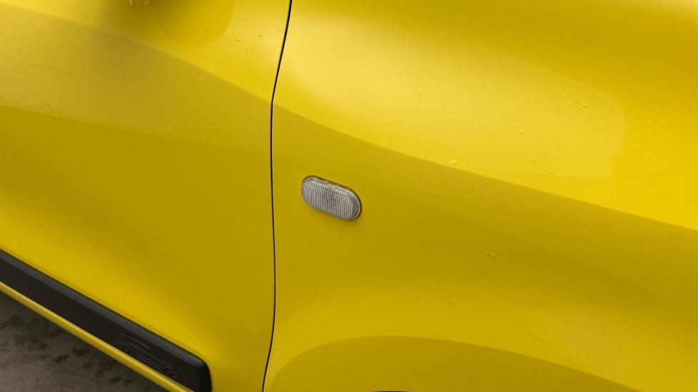 Renault Twingo Hatchback Black #34