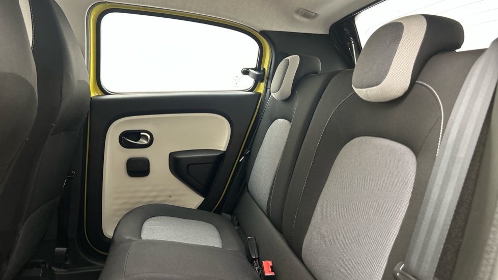 Renault Twingo Hatchback Black #13