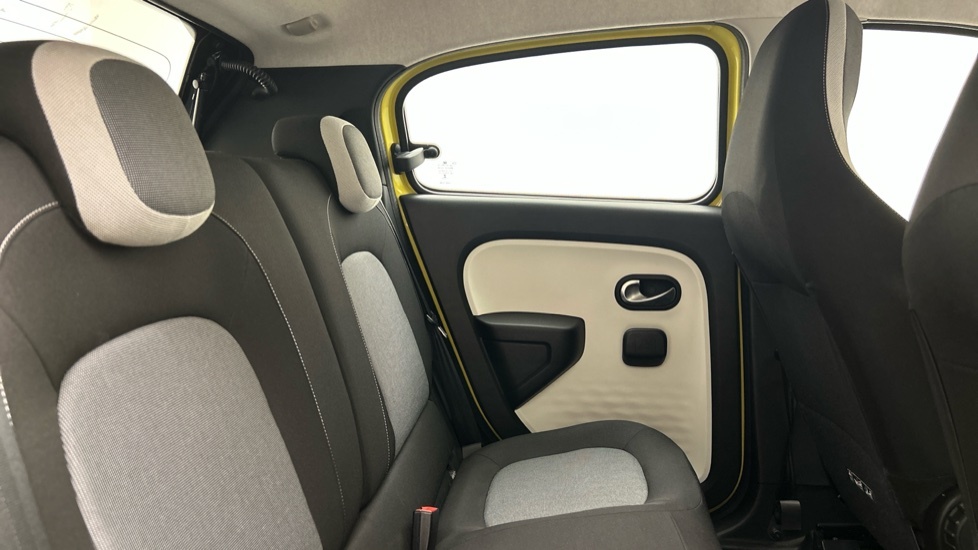 Renault Twingo Hatchback Black #12