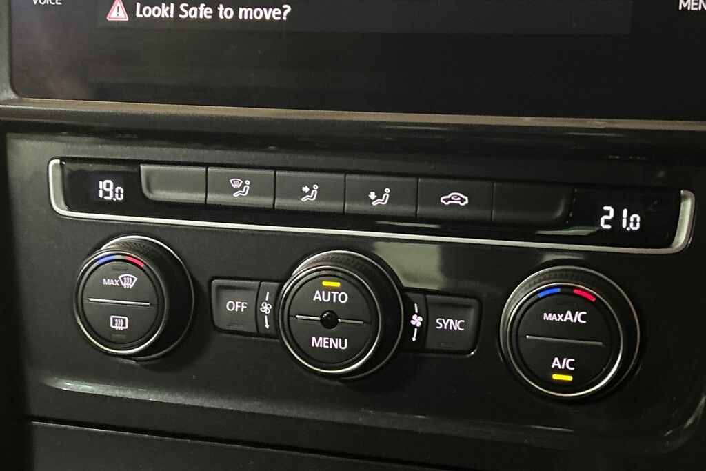 Volkswagen Golf Alltrack 1.6 Tdi Alltrack 4Motion 110Ps Estate Black #18