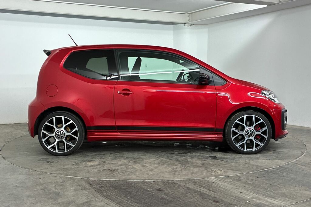Volkswagen Up 1.0 115Ps Up Gti Black #4
