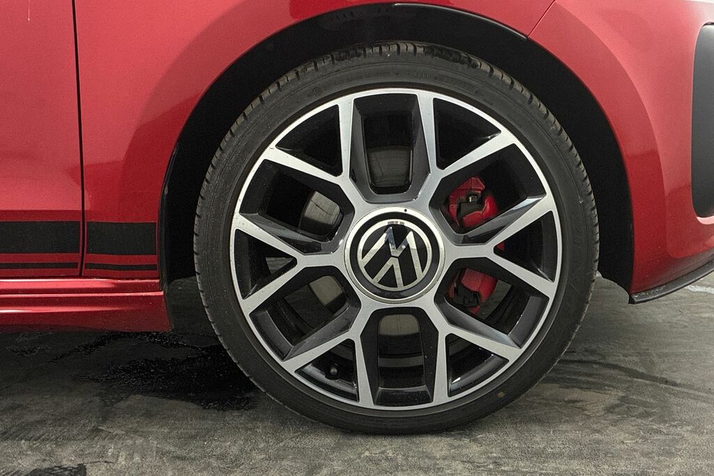 Volkswagen Up 1.0 115Ps Up Gti Black #5