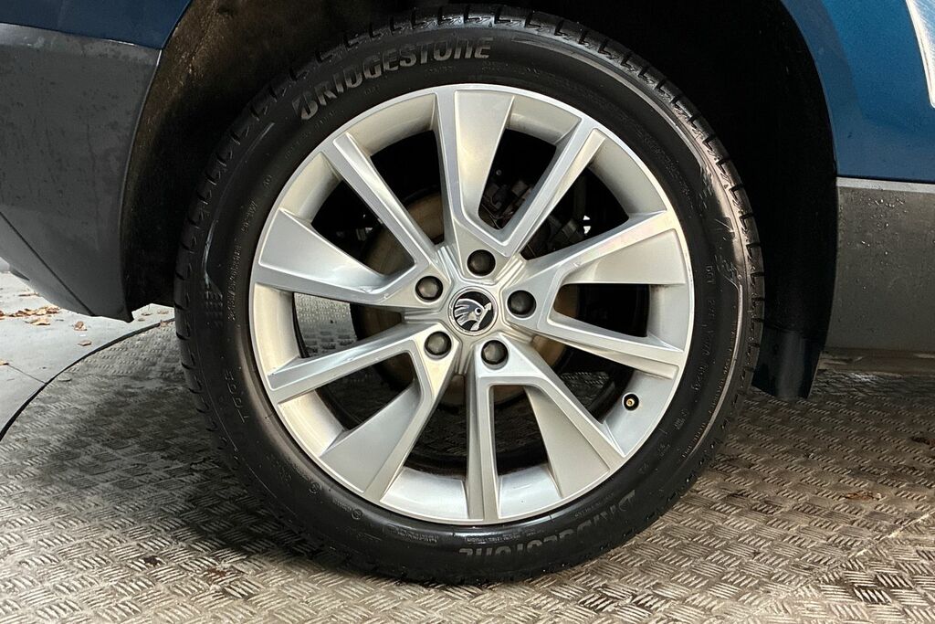 Skoda Karoq 1.5 Tsi Se L Dsg Blue #5