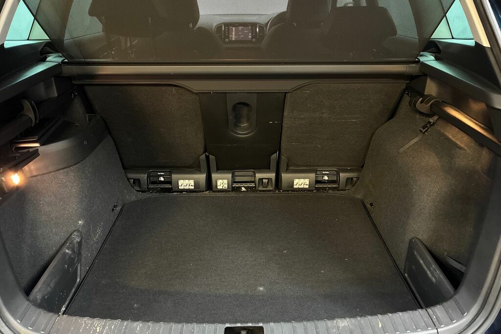 Skoda Karoq 1.0 Tsi Se Suv Grey #11