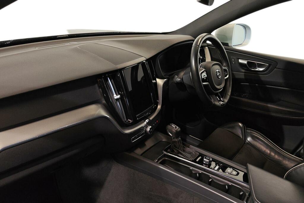Volvo XC60 2.0 D4 R Design Awd Geartronic Grey #2