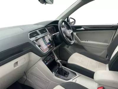 Volkswagen Tiguan 1.5 Tsi 150 R-line Dsg Blue #2