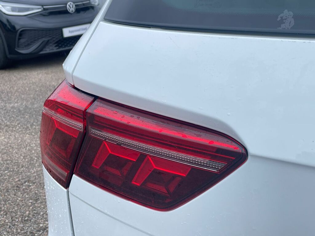Volkswagen Tiguan 1.5 Tsi 150 R-line Dsg White #19