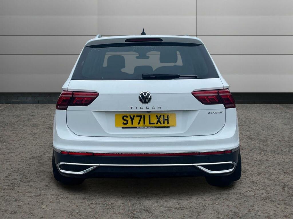 Volkswagen Tiguan 1.5 Tsi 150 R-line Dsg White #7