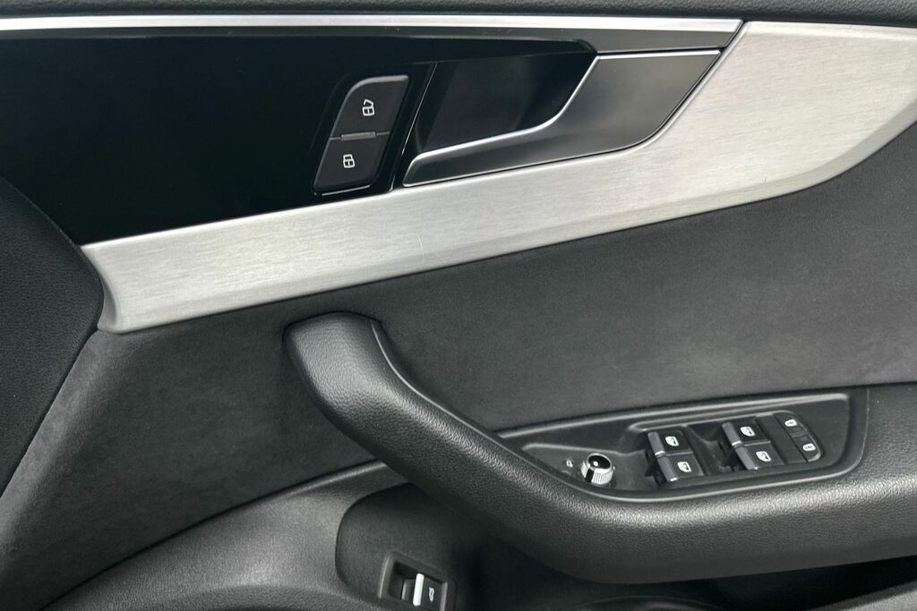Audi A5 2.0 Tdi 35 Sport Sportback S Tronic Eur Silver #22