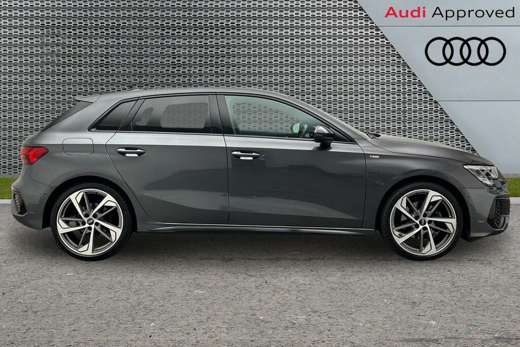 Audi A3 Black Edition 35 Tfsi 150 Ps S Tronic ST24VWJ Grey #4