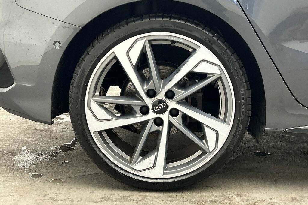 Audi A3 Black Edition 35 Tfsi 150 Ps S Tronic ST24VWJ Grey #5