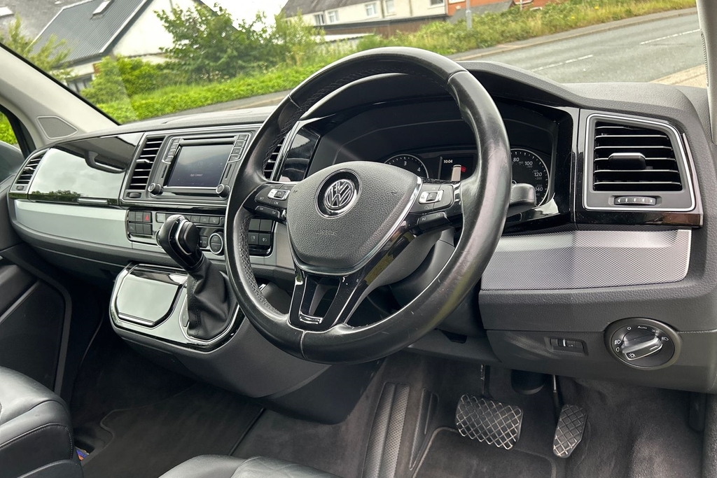 Volkswagen Caravelle 2.0 Tdi Bluemotion Tech 204 Executive Dsg 4 Mo Grey #6