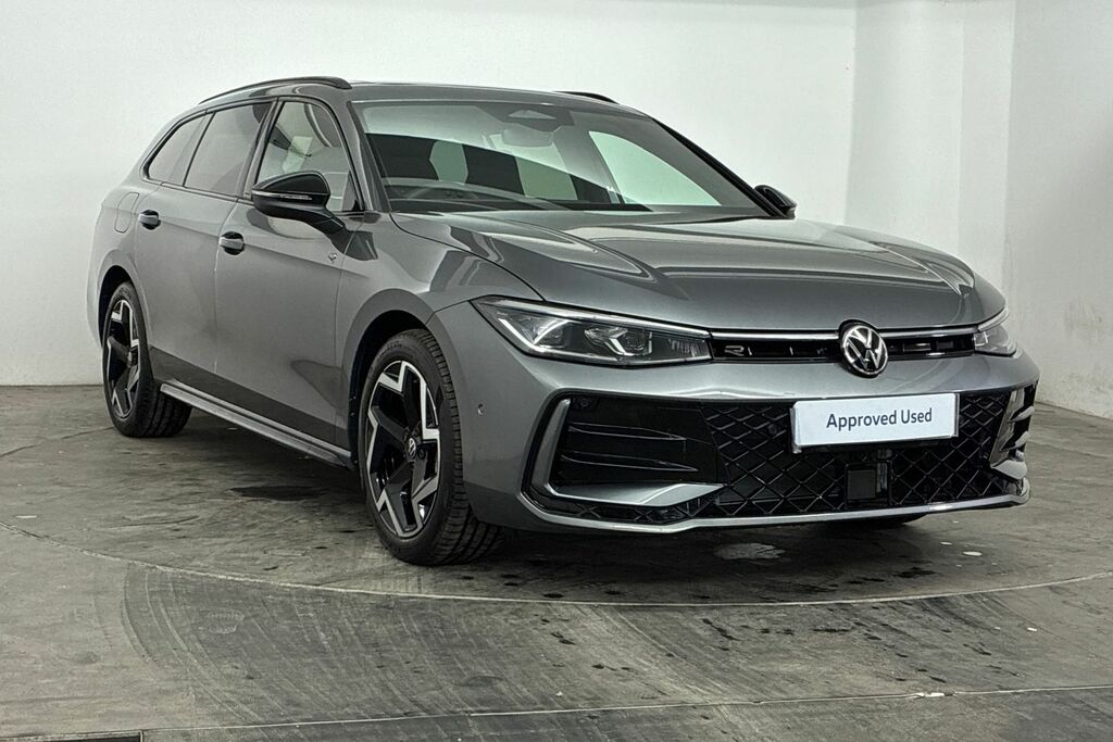 Volkswagen Passat 1.5 Etsi R-line Dsg Grey