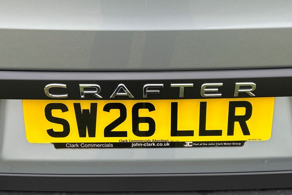 Volkswagen Crafter 2.0 Tdi Cr35 Commerce Plus Fwd Lwb High Roof Black #20