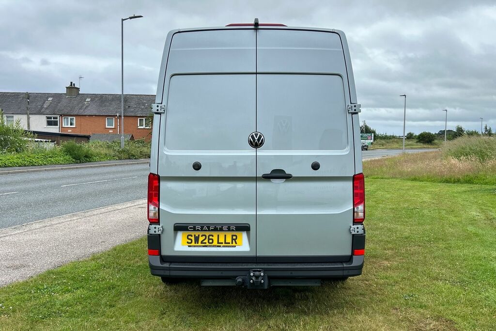 Volkswagen Crafter 2.0 Tdi Cr35 Commerce Plus Fwd Lwb High Roof Black #7