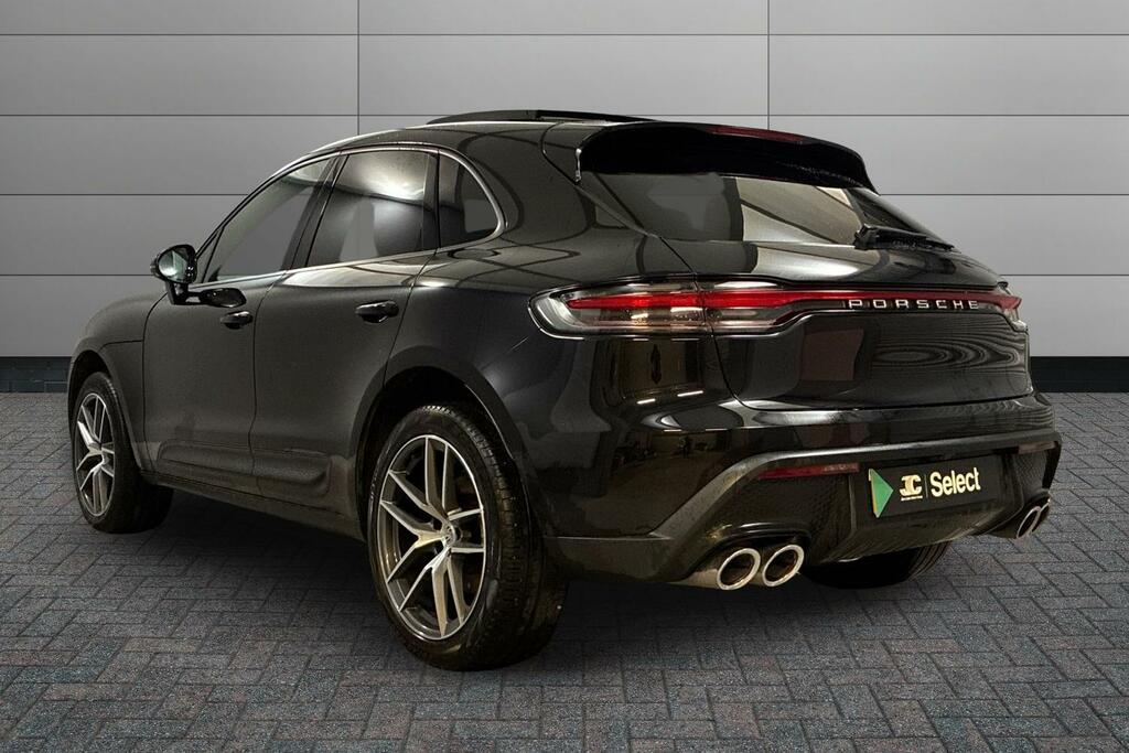 Porsche Macan 5dr Pdk Black #3