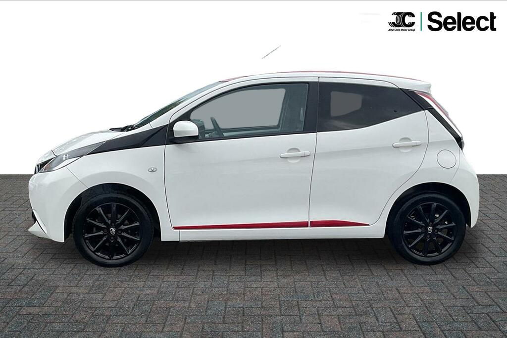 Toyota Aygo Vvt-i X-plore White #13