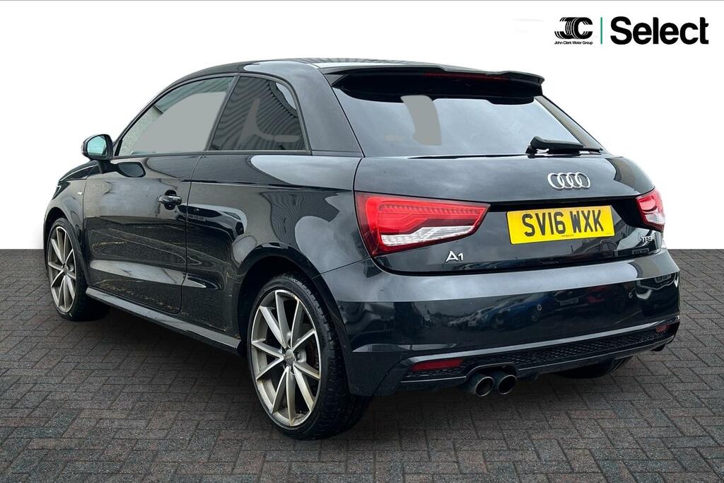 Audi A1 1.4 Tfsi Cod Black Edition Euro 6 Ss SV16WXK Black #4
