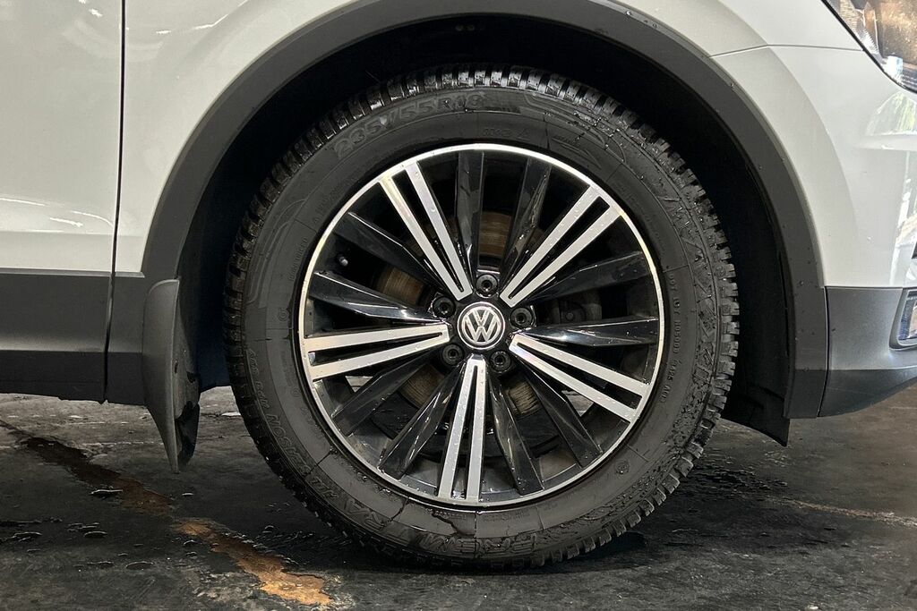 Volkswagen Tiguan 2.0 Tdi Sel Dsg Euro Grey #15