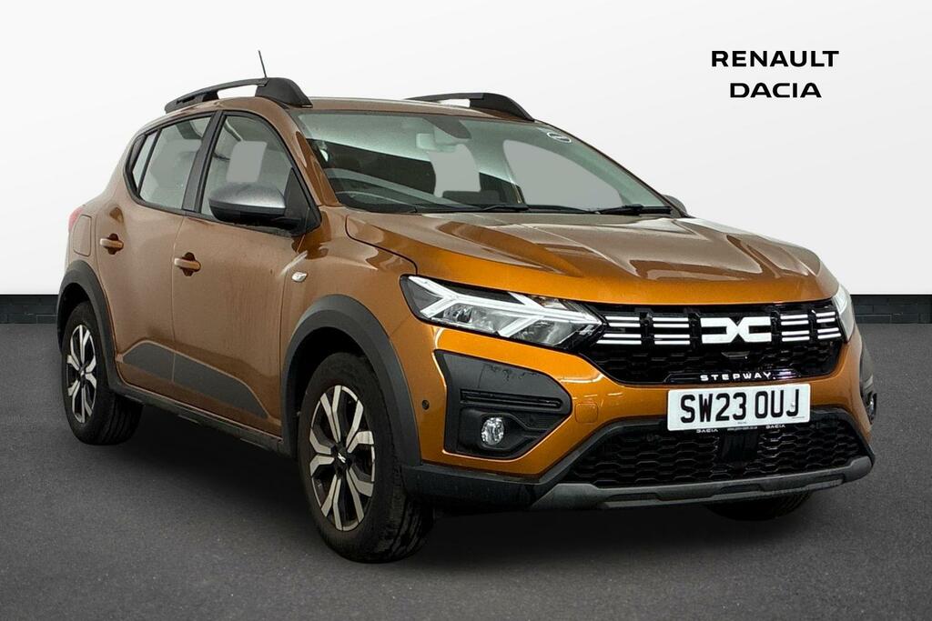 Dacia Sandero Stepway 1.0 Tce Journey Hatchback Euro 6 Orange