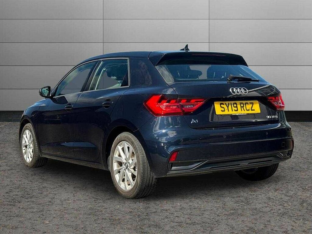 Audi A1 1.0 Tfsi 30 Sport Sportback Euro FV69PUE White #3