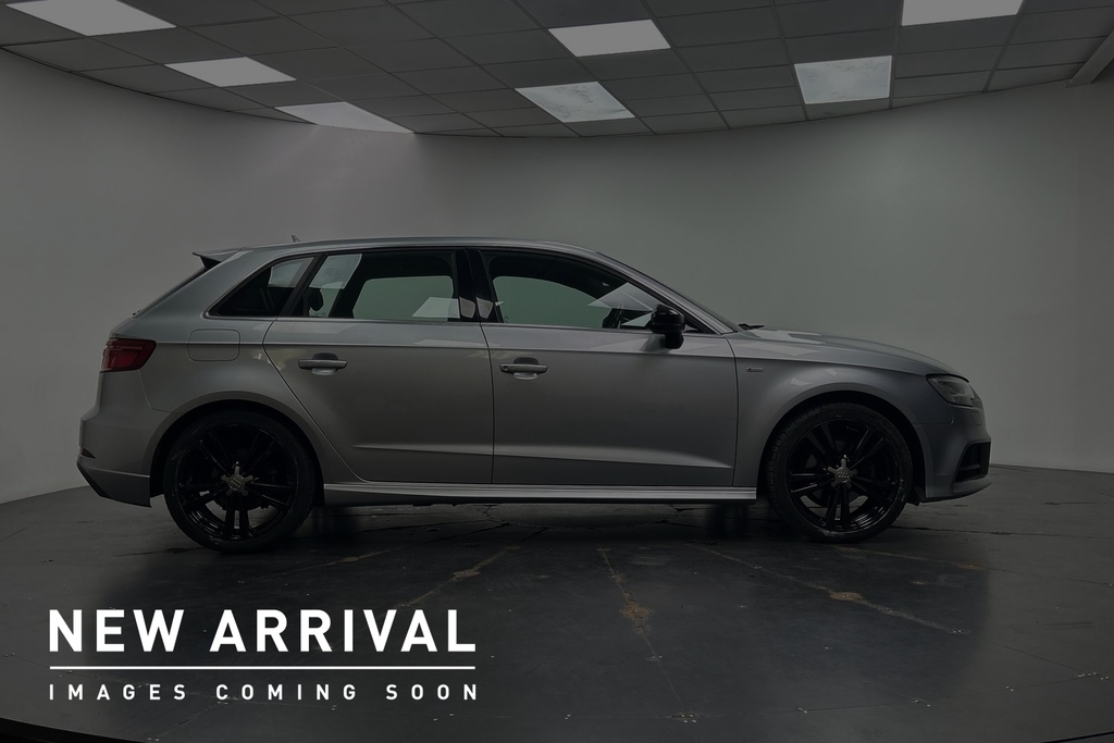 Audi A3 1.4 Tfsi Cod S Line Sportback Euro 6 Ss Silver #4