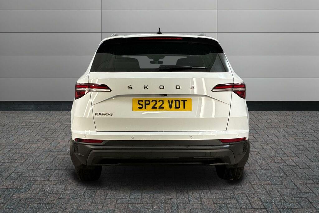 Skoda Karoq Suv 1.5 Tsi 150Ps Sportline Act Dsg Black #7