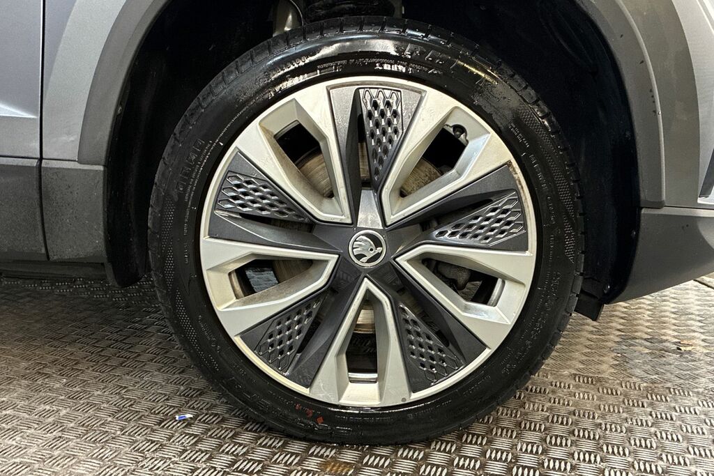 Skoda Karoq 1.5 Tsi Se L Grey #5