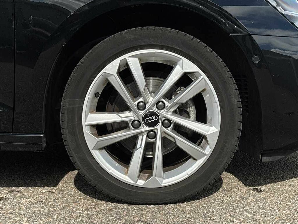 Audi A3 Sport 35 Tfsi 150 Ps S Tronic SY23ZVE Black #5
