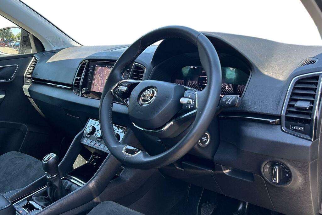 Skoda Karoq 1.5 Tsi Se L Black #6