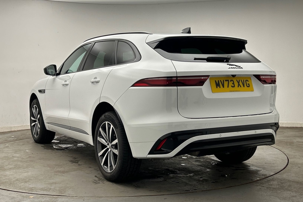 Jaguar F-Pace D200 R-dynamic Se Black MV73XVG White #2
