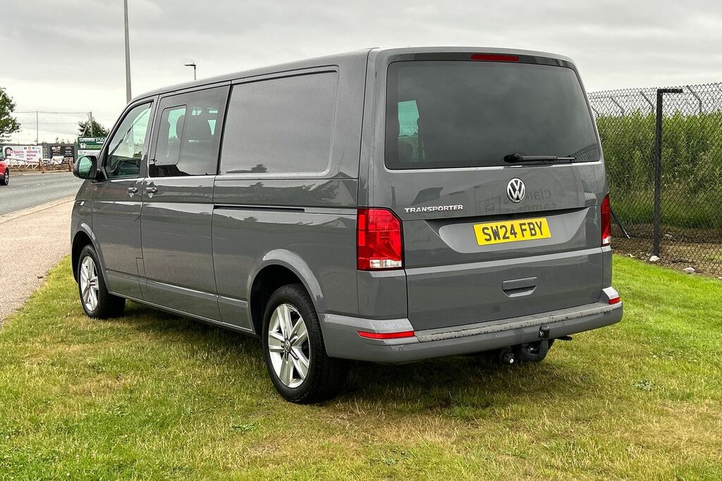 Volkswagen Transporter 2.0 Tdi 150 Highline Kombi Van Dsg Grey #3