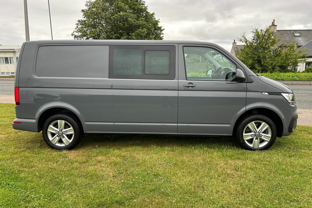 Volkswagen Transporter 2.0 Tdi 150 Highline Kombi Van Dsg Grey #4