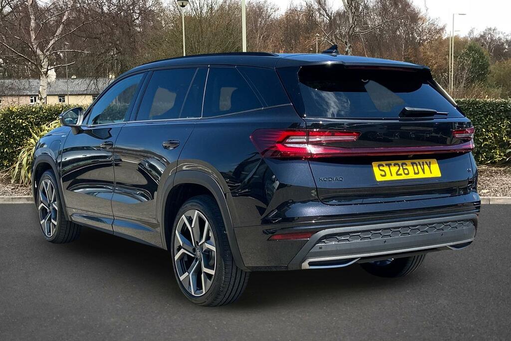 Skoda Kodiaq 1.5 Tsi Iv 204 Sportline Dsg Black #3