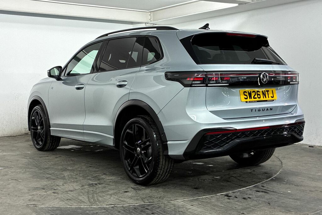 Volkswagen Tiguan 1.5 Etsi 150 Match Dsg YC26WEP Grey #3