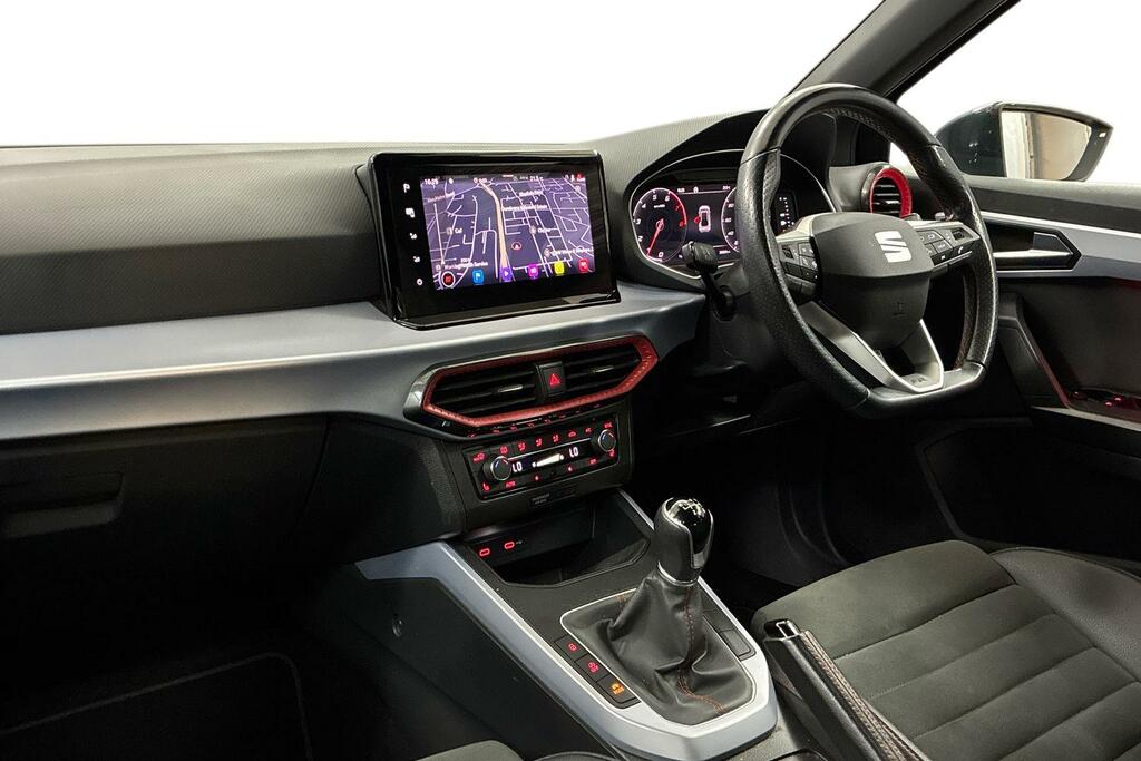 Seat Arona 1.0 Tsi 110 Fr Sport Black #2