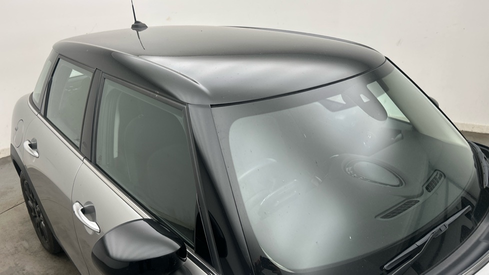 Mini Hatch 1.4 One  #21