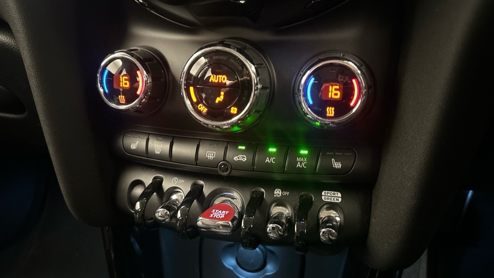Mini Hatch 1.4 One  #28