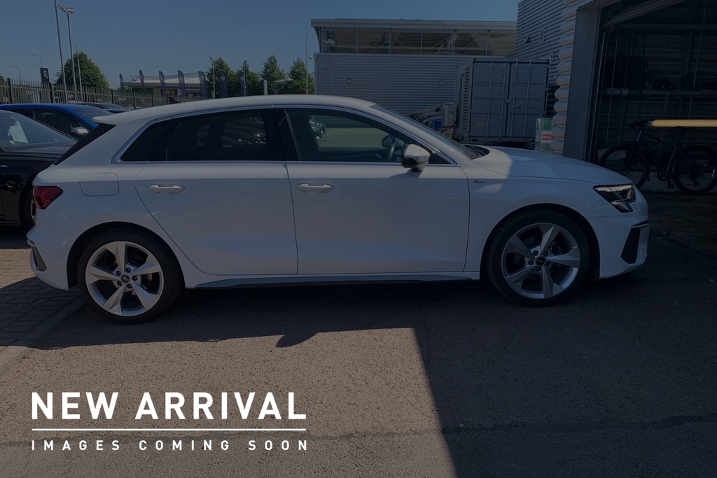 Audi A3 S Line 30 Tfsi 110 Ps 6-Speed ST23XUS White #4