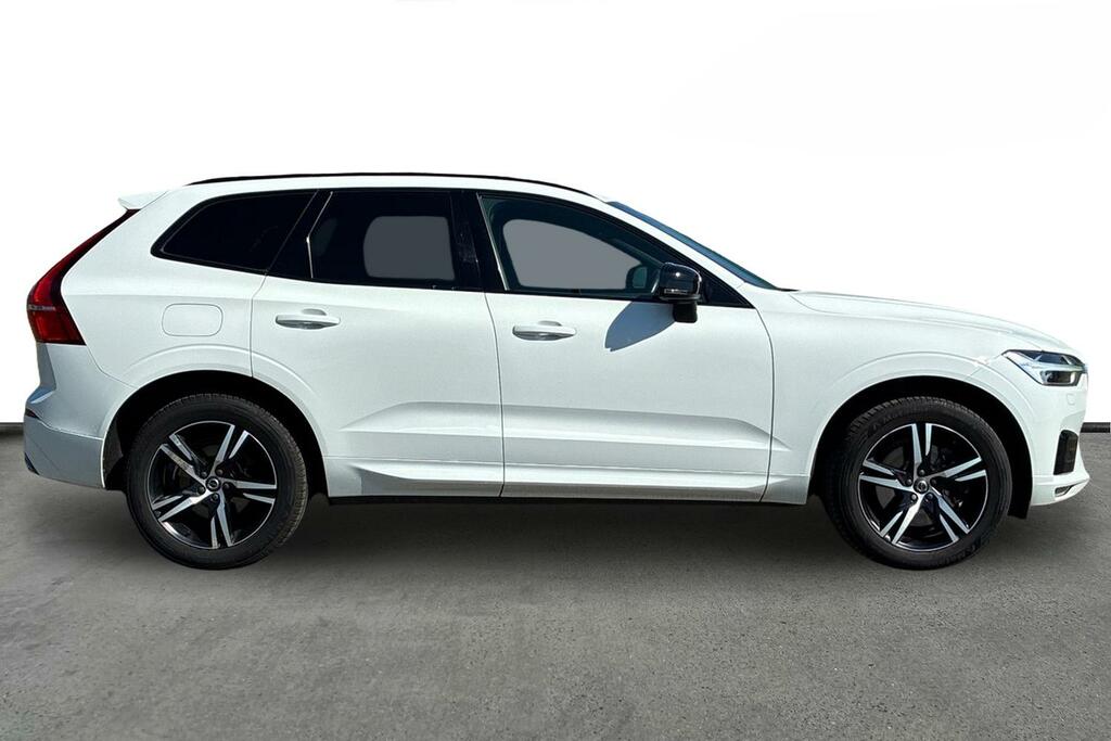 Volvo XC60 B4 Awd R-design White #4