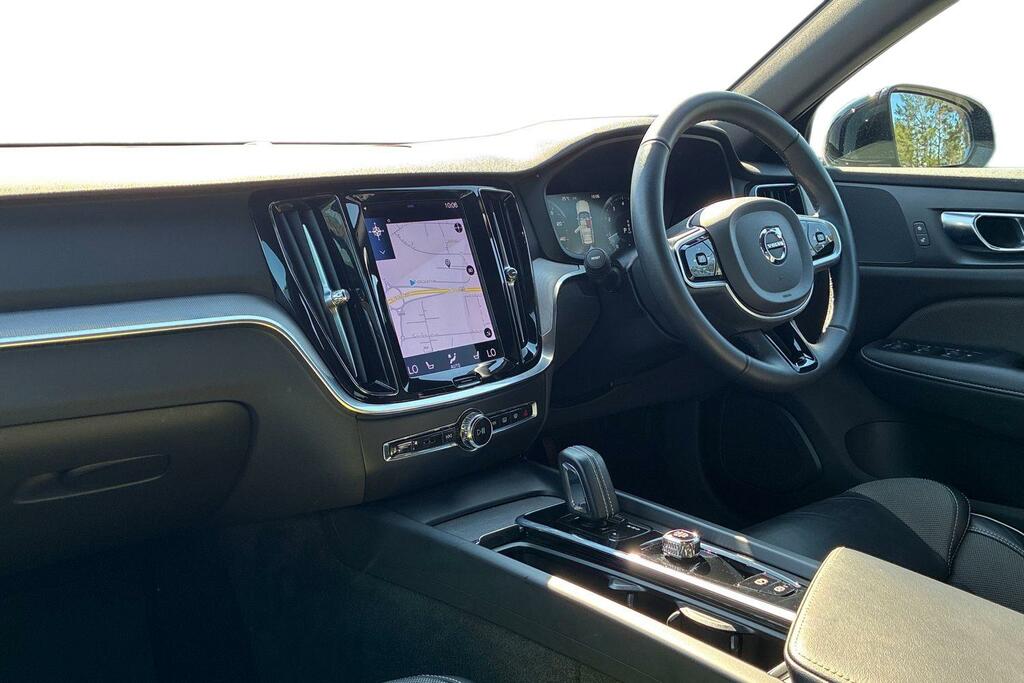 Volvo V60 R-design, B3 Mild Hybrid Blue #2