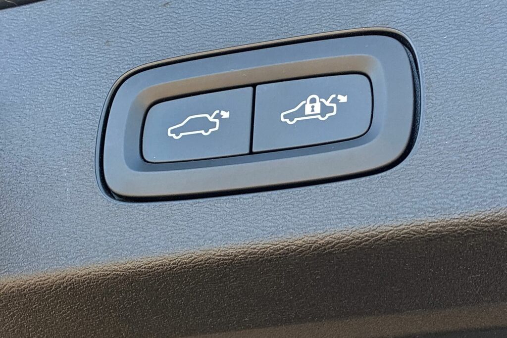 Volvo V60 Sportswagon 2.0 T6 Recharge Phev R Design Awd Grey #30