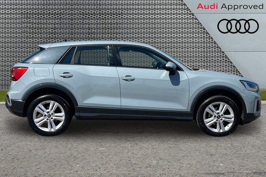 Audi Q2 Sport 35 Tfsi 150 Ps S Tronic Grey #4