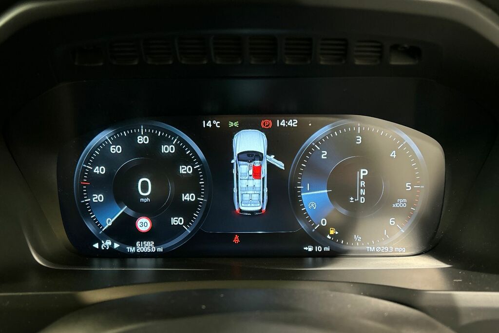 Volvo XC90 D5 Pp Awd Momentum Winter Family Packs Silver #7
