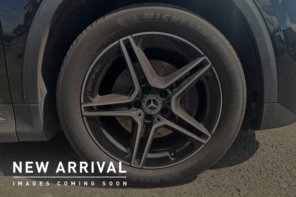 Mercedes-Benz GLA Class 1.3 Gla200 Amg Line Executive 7G-dct Euro 6 Ss Black #5