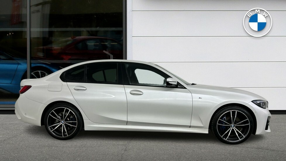 BMW 3 Series 320I Xdrive M Sport Saloon SV72VUP White #3